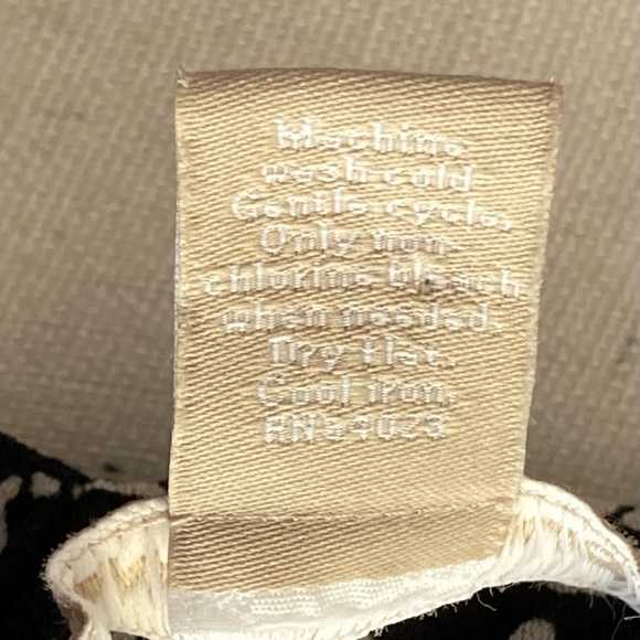 NWOT Banana Republic Halter neck style blouse top Black Cream Size M - Picture 11 of 13